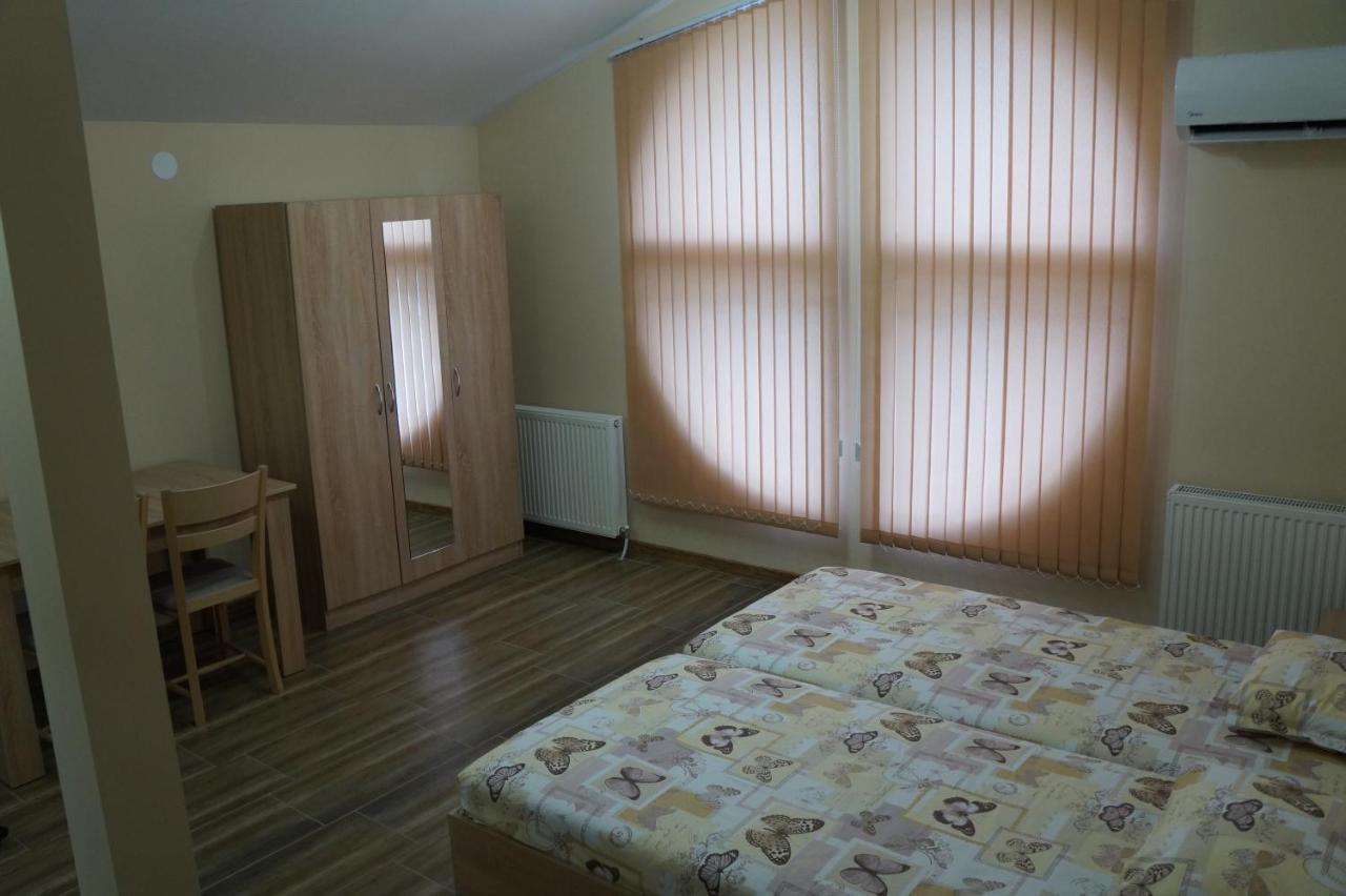 Apartamento Dessi Pleven Exterior foto