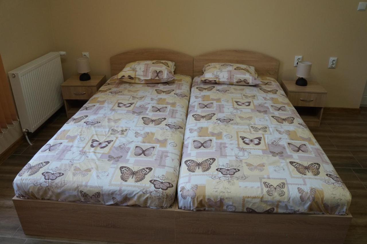 Apartamento Dessi Pleven Exterior foto