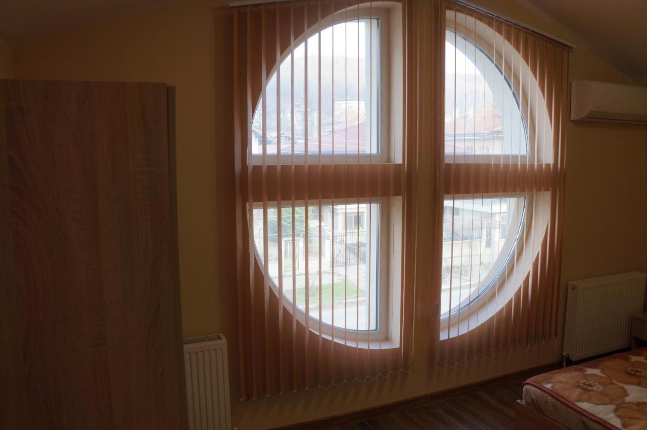 Apartamento Dessi Pleven Exterior foto